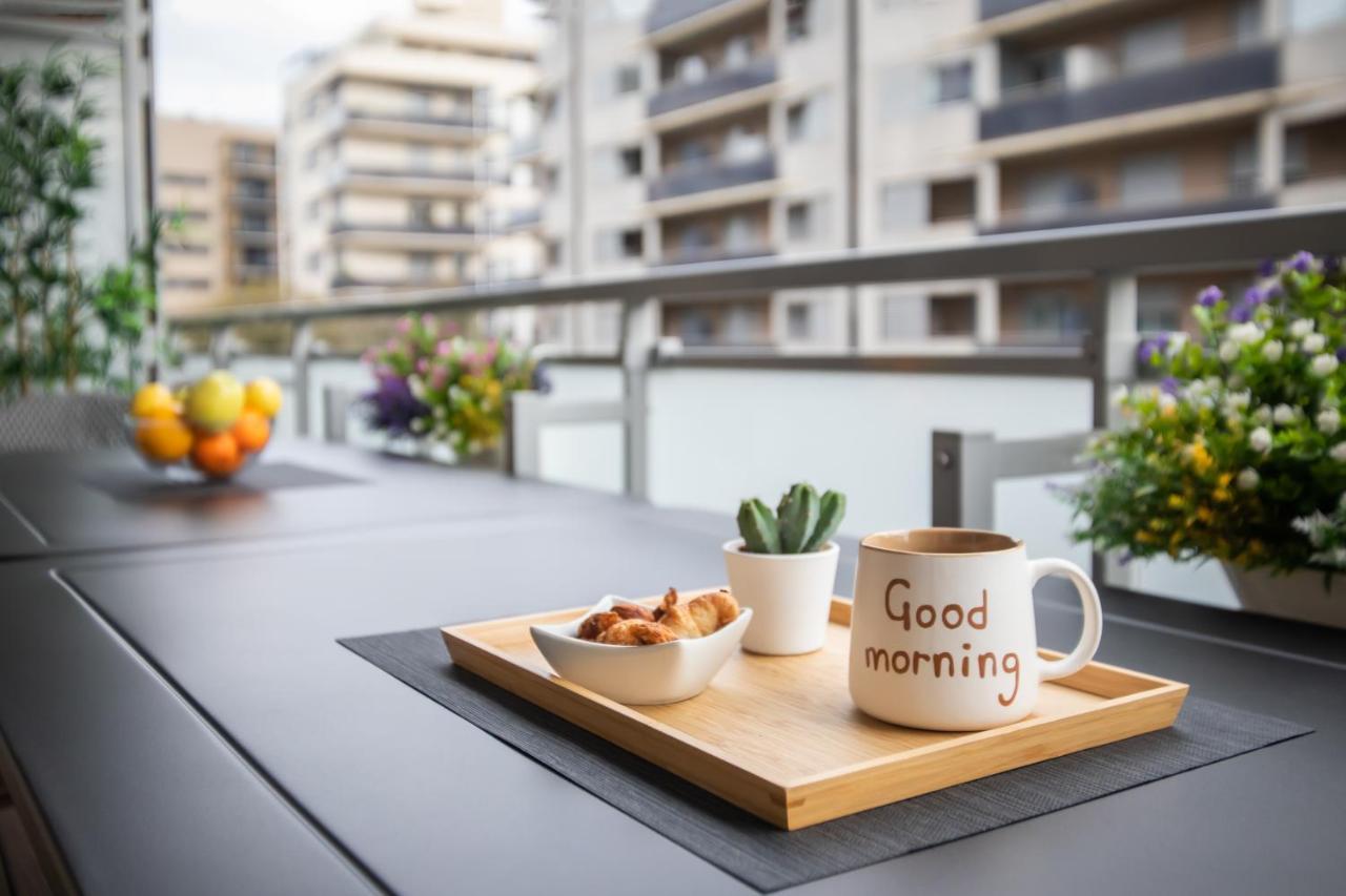 סנט אדריה דה בסוס Tendency Apartments Forum מראה חיצוני תמונה