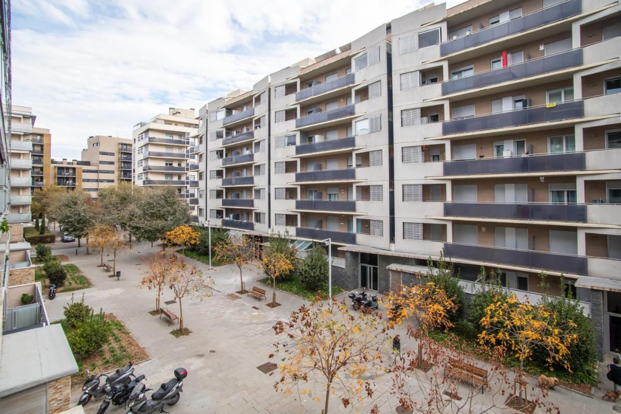 סנט אדריה דה בסוס Tendency Apartments Forum מראה חיצוני תמונה