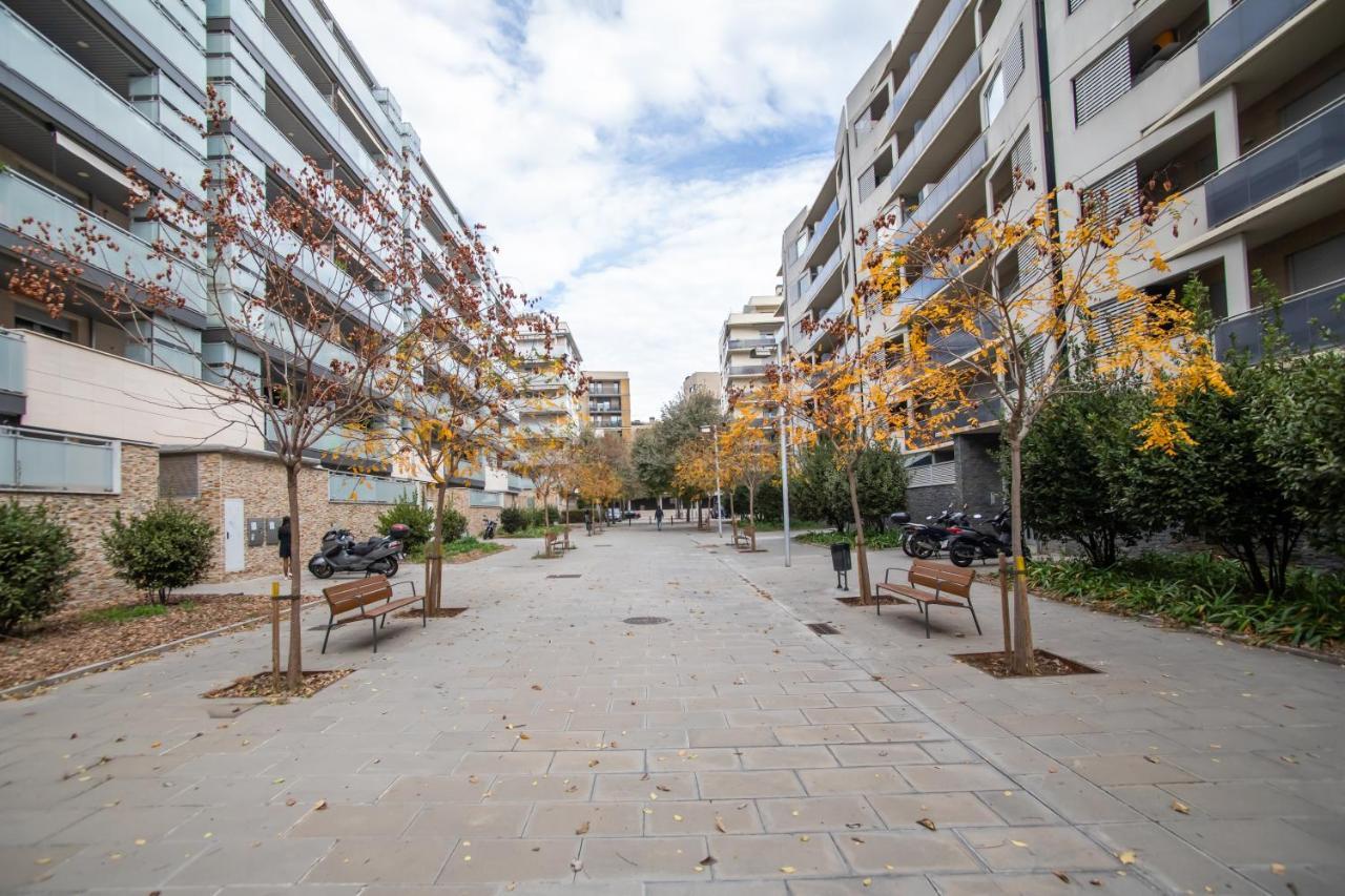 סנט אדריה דה בסוס Tendency Apartments Forum מראה חיצוני תמונה